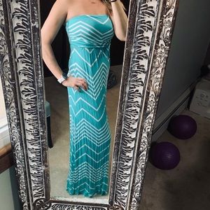 Maxi dress